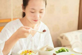 睡觉后眼睛模糊现象的判断与应对