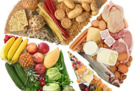 伊蓓诺红石榴，***果中***