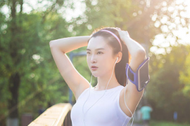 探索NFF红石榴面部精华，肌肤焕发的秘密武器