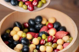 如何应对坐月子期间眼睛干涩的困扰?